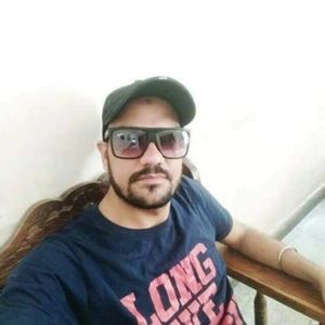 Meet your Posher, Amit